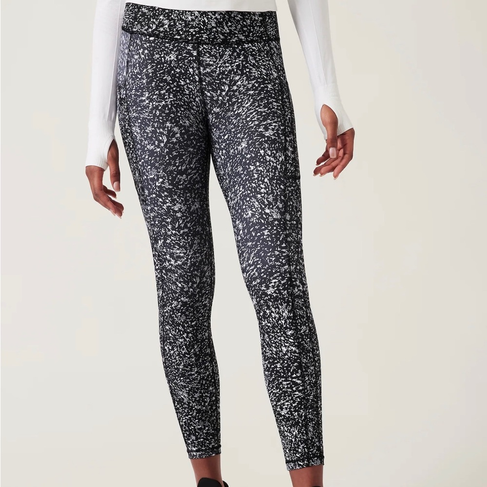 Athleta Lightening Static 7/8 Leggings